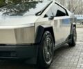 Сірий Тесла Cybertruck, об'ємом двигуна 0 л та пробігом 3 тис. км за 104800 $, фото 6 на Automoto.ua