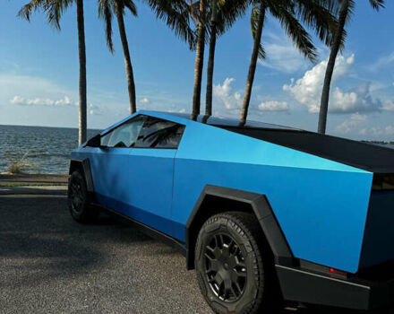 Тесла Cybertruck 2024 в Ровно на Automoto.ua Синий Тесла Cybertruck, объемом двигателя 0 л и пробегом 10 тыс. км за 119000 $, фото 12 на Automoto.ua