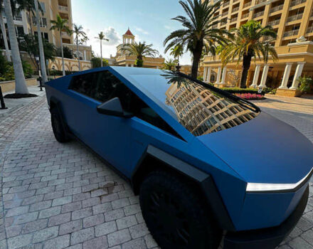 Тесла Cybertruck 2024 в Ровно на Automoto.ua Синий Тесла Cybertruck, объемом двигателя 0 л и пробегом 10 тыс. км за 119000 $, фото 9 на Automoto.ua
