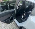 Белый Тесла Другая, объемом двигателя 0 л и пробегом 102 тыс. км за 27000 $, фото 8 на Automoto.ua