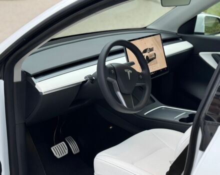 Белый Тесла Другая, объемом двигателя 0 л и пробегом 115 тыс. км за 25800 $, фото 10 на Automoto.ua