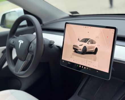 Белый Тесла Другая, объемом двигателя 0 л и пробегом 115 тыс. км за 25800 $, фото 19 на Automoto.ua