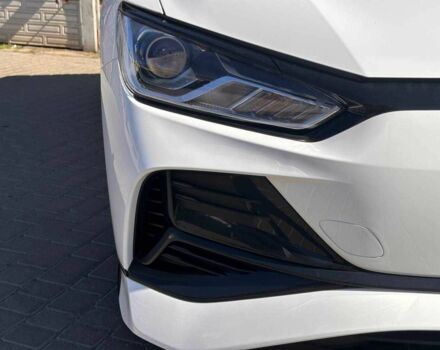 Белый Тесла Другая, объемом двигателя 0 л и пробегом 20 тыс. км за 15500 $, фото 3 на Automoto.ua