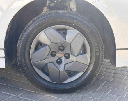 Белый Тесла Другая, объемом двигателя 0 л и пробегом 20 тыс. км за 15500 $, фото 4 на Automoto.ua