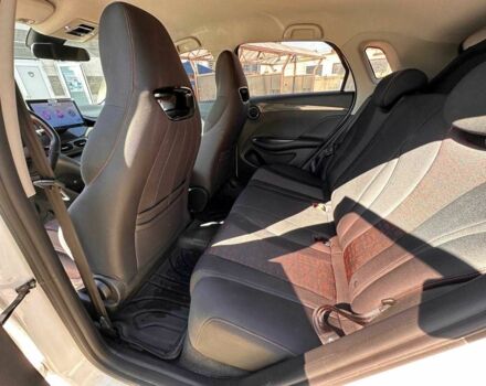 Белый Тесла Другая, объемом двигателя 0 л и пробегом 20 тыс. км за 15500 $, фото 19 на Automoto.ua