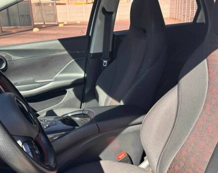 Белый Тесла Другая, объемом двигателя 0 л и пробегом 20 тыс. км за 15500 $, фото 18 на Automoto.ua