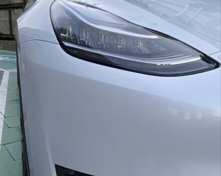 Белый Тесла Другая, объемом двигателя 0 л и пробегом 42 тыс. км за 29998 $, фото 4 на Automoto.ua