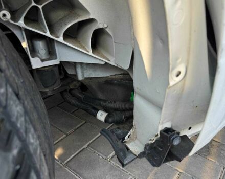 Белый Тесла Другая, объемом двигателя 0 л и пробегом 170 тыс. км за 16900 $, фото 6 на Automoto.ua