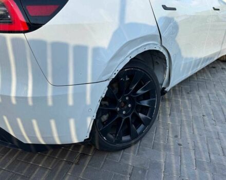 Белый Тесла Другая, объемом двигателя 0 л и пробегом 170 тыс. км за 16900 $, фото 4 на Automoto.ua