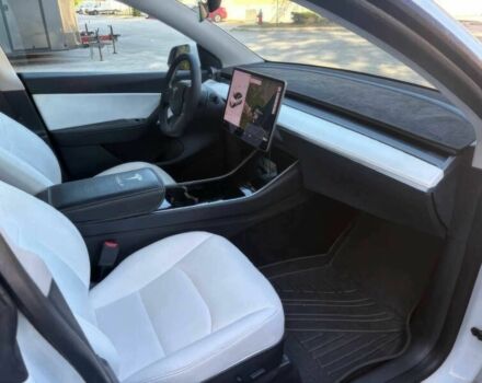 Белый Тесла Другая, объемом двигателя 0 л и пробегом 48 тыс. км за 11500 $, фото 10 на Automoto.ua