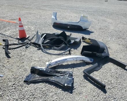 Белый Тесла Другая, объемом двигателя 0 л и пробегом 85 тыс. км за 15900 $, фото 8 на Automoto.ua