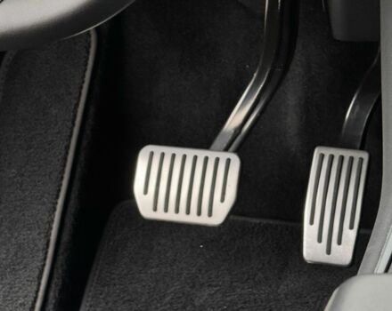 Белый Тесла Другая, объемом двигателя 0 л и пробегом 77 тыс. км за 25000 $, фото 14 на Automoto.ua