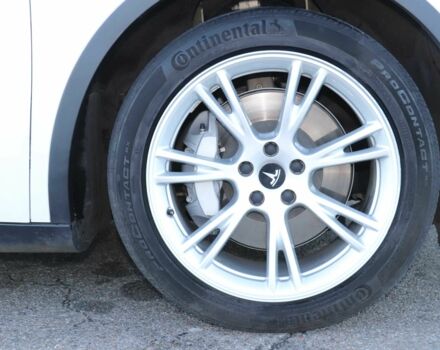 Белый Тесла Другая, объемом двигателя 0 л и пробегом 162 тыс. км за 22500 $, фото 18 на Automoto.ua