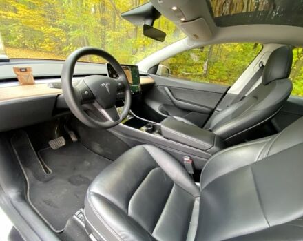 Белый Тесла Другая, объемом двигателя 0 л и пробегом 104 тыс. км за 22500 $, фото 9 на Automoto.ua