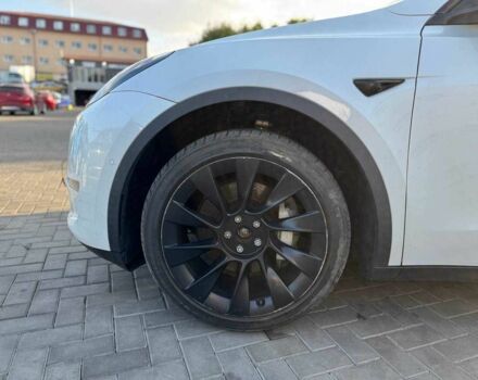 Белый Тесла Другая, объемом двигателя 0 л и пробегом 170 тыс. км за 16900 $, фото 2 на Automoto.ua