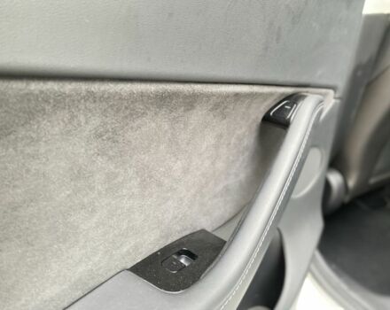 Белый Тесла Другая, объемом двигателя 0 л и пробегом 104 тыс. км за 22500 $, фото 11 на Automoto.ua