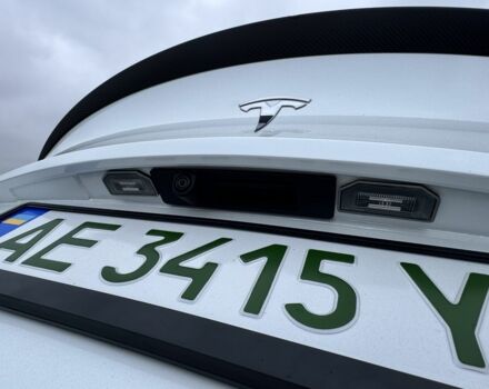 Белый Тесла Другая, объемом двигателя 0 л и пробегом 77 тыс. км за 25000 $, фото 20 на Automoto.ua