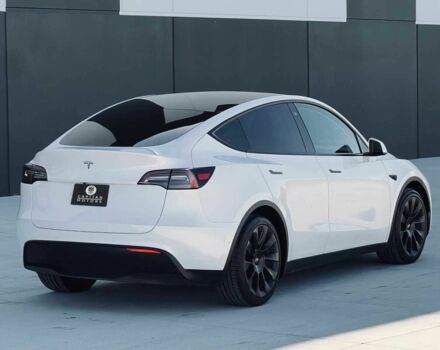 Белый Тесла Другая, объемом двигателя 0 л и пробегом 27 тыс. км за 10000 $, фото 4 на Automoto.ua