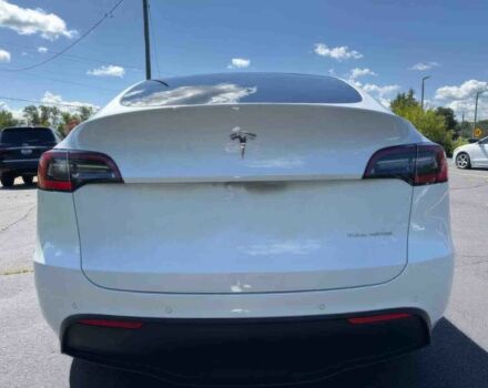 Белый Тесла Другая, объемом двигателя 0 л и пробегом 17 тыс. км за 13800 $, фото 4 на Automoto.ua