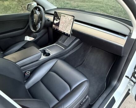 Белый Тесла Другая, объемом двигателя 0 л и пробегом 89 тыс. км за 28500 $, фото 12 на Automoto.ua