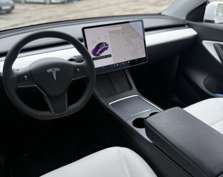 Белый Тесла Другая, объемом двигателя 0 л и пробегом 95 тыс. км за 22000 $, фото 6 на Automoto.ua