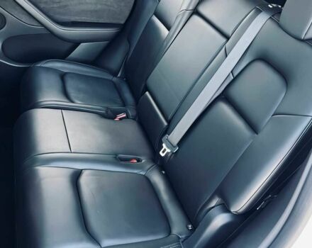 Белый Тесла Другая, объемом двигателя 0 л и пробегом 27 тыс. км за 10000 $, фото 9 на Automoto.ua