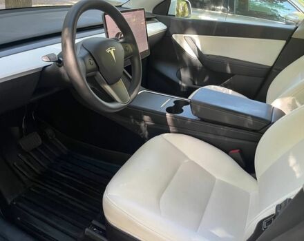 Тесла Другая 2021 в Одессе на Automoto.ua Белый Тесла Другая, объемом двигателя 0 л и пробегом 73 тыс. км за 24600 $, фото 13 на Automoto.ua