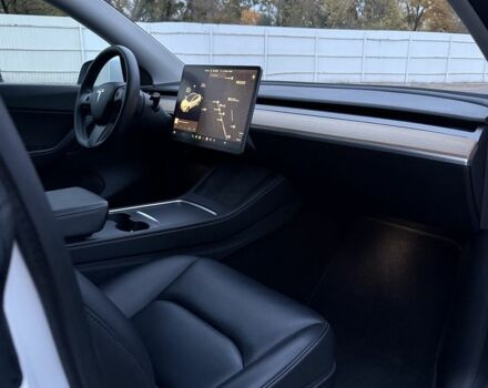 Тесла Другая 2021 в Кременчуге на Automoto.ua Белый Тесла Другая, объемом двигателя 0 л и пробегом 88 тыс. км за 24000 $, фото 2 на Automoto.ua