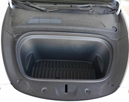 Білий Тесла Інша, об'ємом двигуна 0 л та пробігом 44 тис. км за 7000 $, фото 10 на Automoto.ua