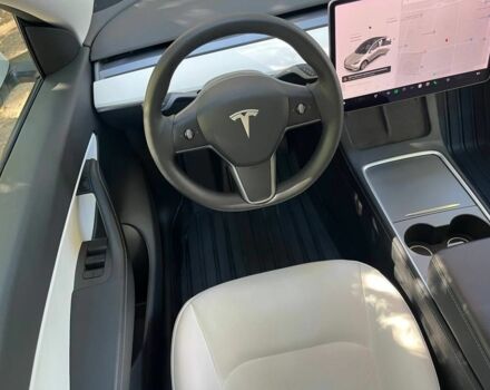 Тесла Другая 2021 в Одессе на Automoto.ua Белый Тесла Другая, объемом двигателя 0 л и пробегом 73 тыс. км за 24600 $, фото 16 на Automoto.ua