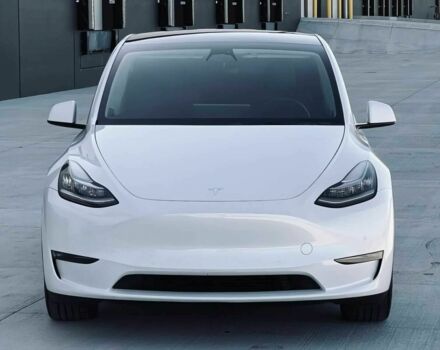 Белый Тесла Другая, объемом двигателя 0 л и пробегом 27 тыс. км за 10000 $, фото 1 на Automoto.ua
