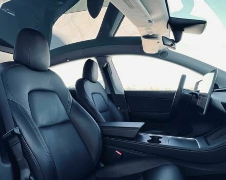 Белый Тесла Другая, объемом двигателя 0 л и пробегом 27 тыс. км за 10000 $, фото 5 на Automoto.ua