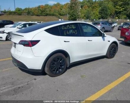 Білий Тесла Інша, об'ємом двигуна 0 л та пробігом 79 тис. км за 16000 $, фото 3 на Automoto.ua