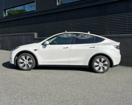 Белый Тесла Другая, объемом двигателя 0 л и пробегом 23 тыс. км за 25000 $, фото 3 на Automoto.ua