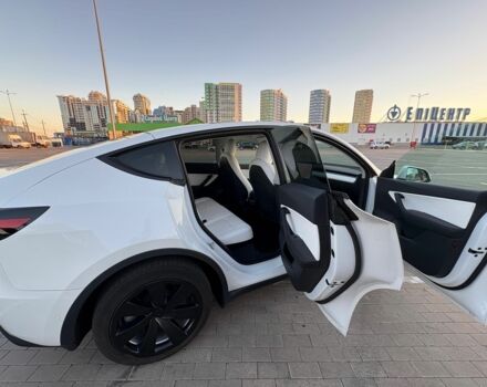 Тесла Другая 2021 в Одессе на Automoto.ua Белый Тесла Другая, объемом двигателя 0 л и пробегом 73 тыс. км за 24600 $, фото 8 на Automoto.ua