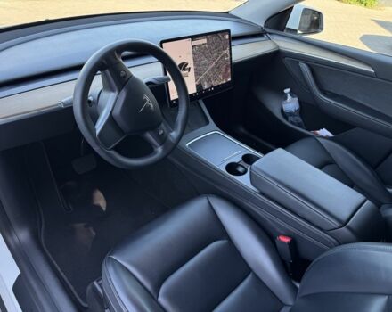 Белый Тесла Другая, объемом двигателя 0 л и пробегом 120 тыс. км за 32500 $, фото 3 на Automoto.ua