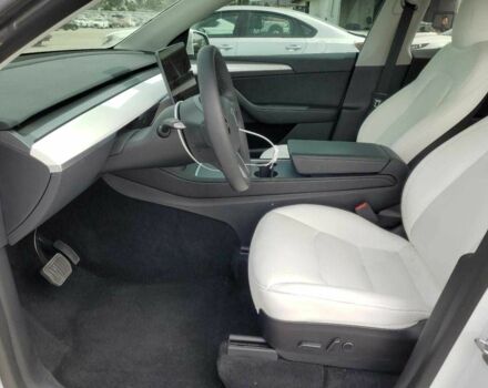 Білий Тесла Інша, об'ємом двигуна 0 л та пробігом 29 тис. км за 8000 $, фото 6 на Automoto.ua