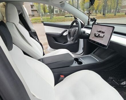 Белый Тесла Другая, объемом двигателя 0 л и пробегом 78 тыс. км за 27000 $, фото 4 на Automoto.ua