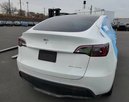 Белый Тесла Другая, объемом двигателя 0 л и пробегом 62 тыс. км за 17000 $, фото 5 на Automoto.ua