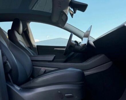 Белый Тесла Другая, объемом двигателя 0 л и пробегом 75 тыс. км за 16800 $, фото 5 на Automoto.ua