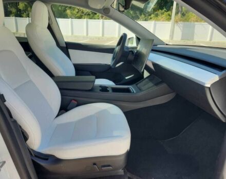 Белый Тесла Другая, объемом двигателя 0 л и пробегом 20 тыс. км за 22100 $, фото 8 на Automoto.ua