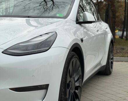 Белый Тесла Другая, объемом двигателя 0 л и пробегом 115 тыс. км за 25800 $, фото 3 на Automoto.ua