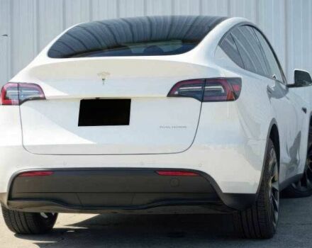 Белый Тесла Другая, объемом двигателя 0 л и пробегом 32 тыс. км за 14000 $, фото 5 на Automoto.ua