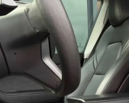 Белый Тесла Другая, объемом двигателя 0 л и пробегом 83 тыс. км за 21500 $, фото 7 на Automoto.ua