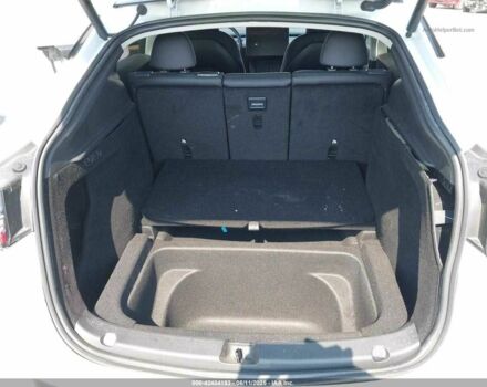 Белый Тесла Другая, объемом двигателя 0 л и пробегом 30 тыс. км за 20000 $, фото 1 на Automoto.ua