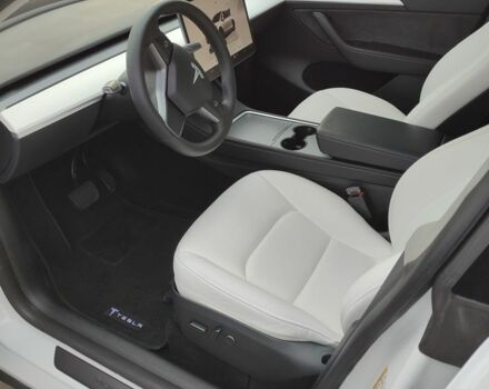 Білий Тесла Інша, об'ємом двигуна 0 л та пробігом 25 тис. км за 29000 $, фото 4 на Automoto.ua