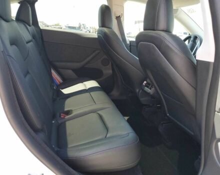 Белый Тесла Другая, объемом двигателя 0 л и пробегом 62 тыс. км за 10900 $, фото 9 на Automoto.ua