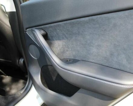 Білий Тесла Інша, об'ємом двигуна 0 л та пробігом 100 тис. км за 24000 $, фото 9 на Automoto.ua