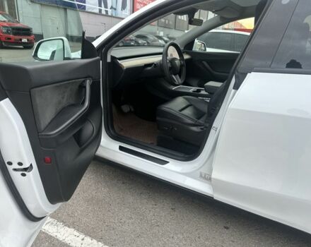 Белый Тесла Другая, объемом двигателя 0 л и пробегом 24 тыс. км за 29000 $, фото 17 на Automoto.ua