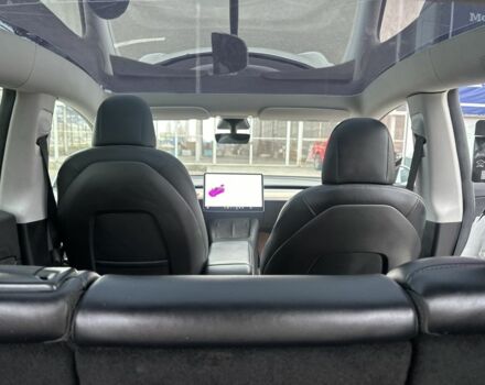 Белый Тесла Другая, объемом двигателя 0 л и пробегом 24 тыс. км за 29000 $, фото 5 на Automoto.ua